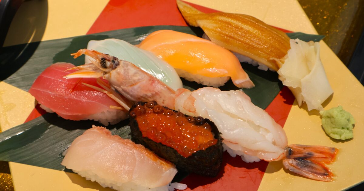 寿司盛り合わせいくら甘えび中トロ穴子白身魚